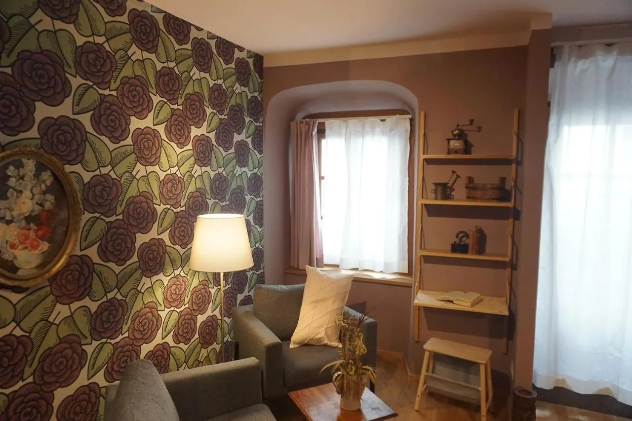 Maris Studio-Apartment Viena